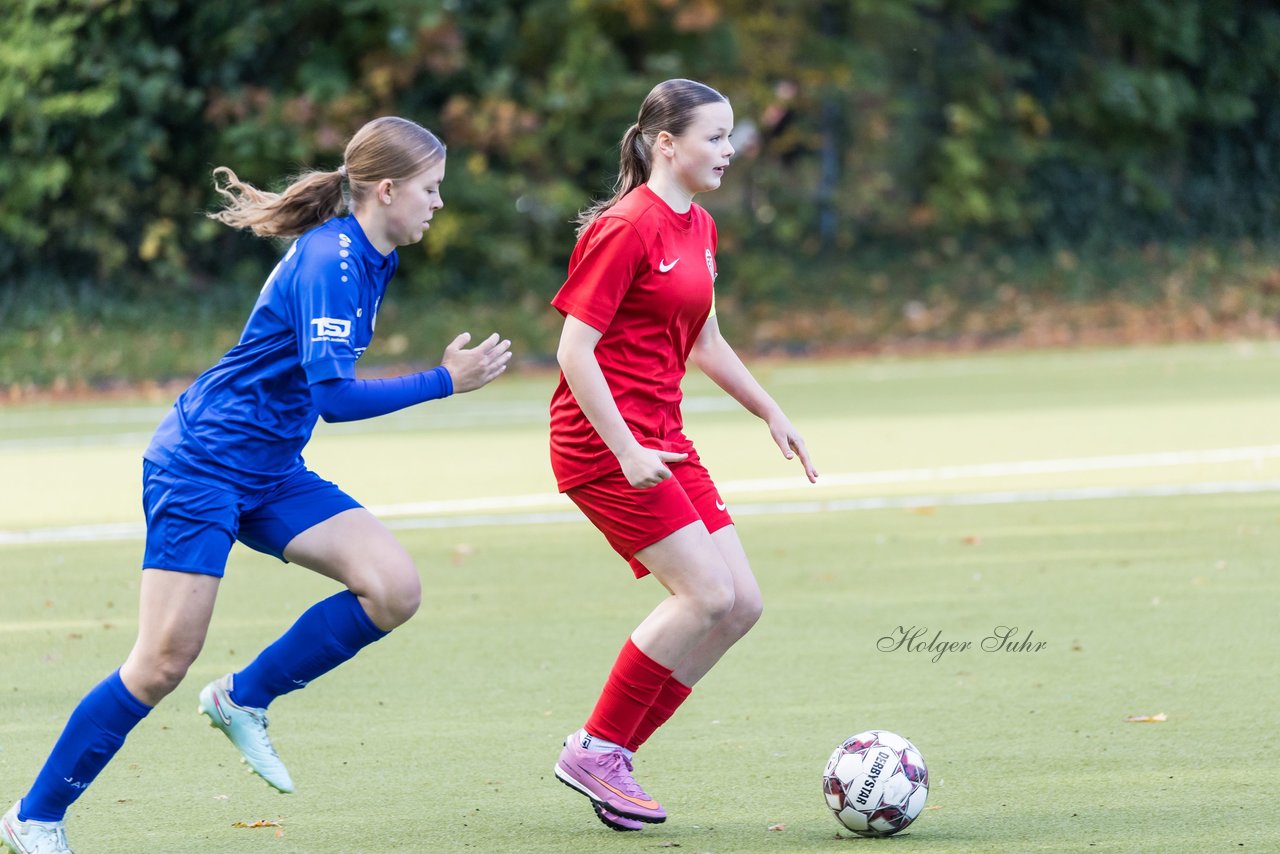 Bild 56 - wCJ Eimsbuettler TV - FC Rosengarten : Ergebnis: 2:0